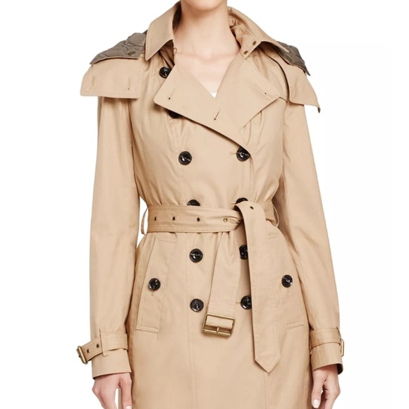 Burberry 'Reymoore' Trench Coat with Detachable Hood & Liner - Picture 3 of 10